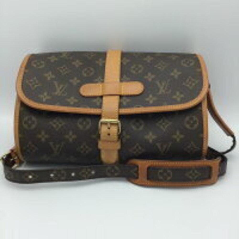 LOUIS VUITTON Monogram Marne Shoulder Bag